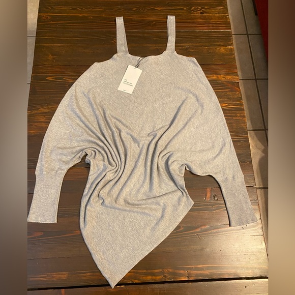 *SOLD* Zara Knitwear Collection Cold Shoulder Dolman Asymmetric Sweater Sz M NEW - Picture 11 of 12